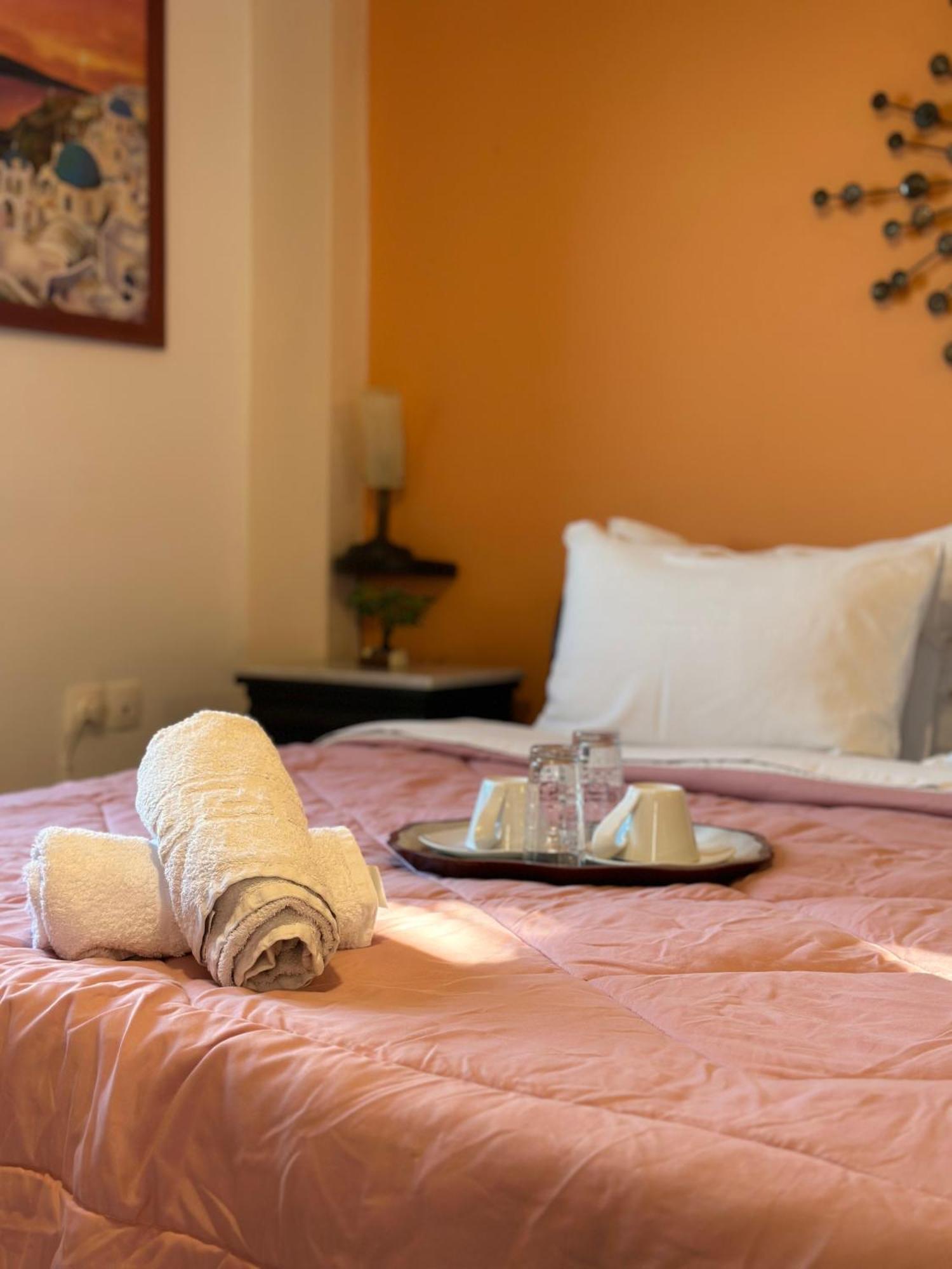 Pansion Zaharoula Hotel ฟิรา ภายนอก รูปภาพ